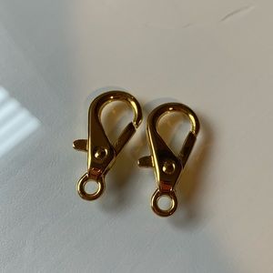 Gold tone replacement clips